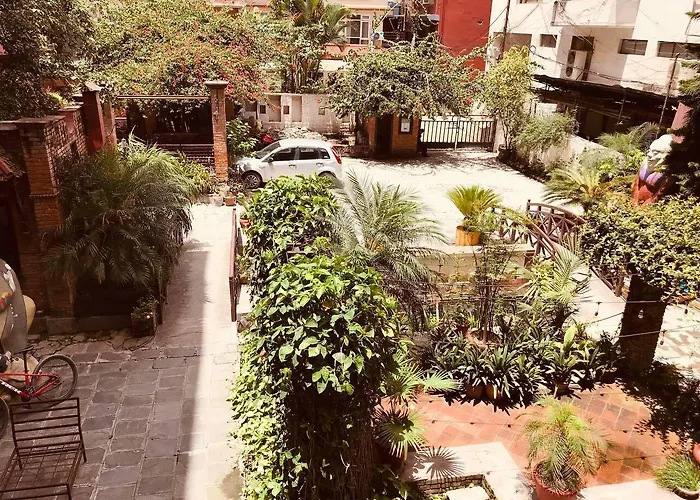 Courtyard Pujan - Thamel 4*